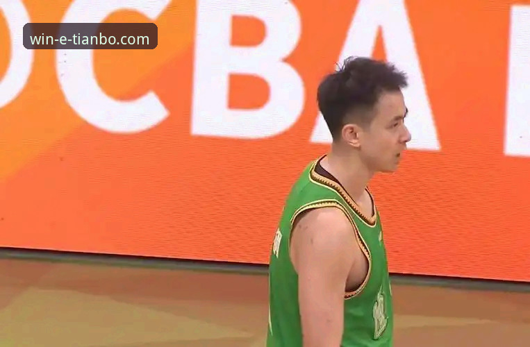 揭秘CBA爆冷夜：皮特森38分神迹背后，天博官方平台如何呈现数据洪流